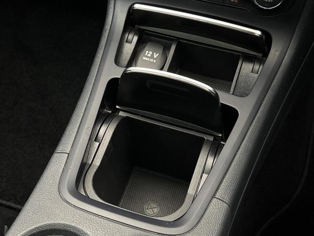 Bクラス B180 サンルーフ レザーエクスクルーシブパッケージ レーダーセーフティパッケージ ベーシックパッケージプラス オートマチックハイビーム LEDヘッドランプ 前席シートヒーター 純正ナビ バックカメラ 禁煙車(63枚目)