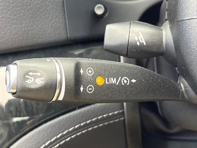 ＳＬ ＳＬ４００　ロールカーテン付パノラミックバリオルーフ　レーダーセーフティパッケージ　クリアランスソナー　ナッパ革シート　前席パワーシート　前席シートヒーター　前席シートベンチレーション　アダプティブハイビーム（5枚目）