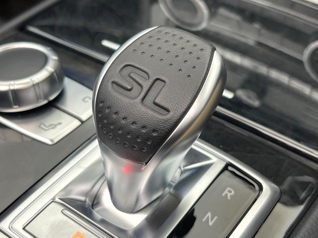 ＳＬ ＳＬ４００　ロールカーテン付パノラミックバリオルーフ　レーダーセーフティパッケージ　クリアランスソナー　ナッパ革シート　前席パワーシート　前席シートヒーター　前席シートベンチレーション　アダプティブハイビーム（10枚目）