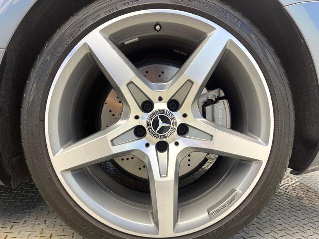 ＳＬ ＳＬ４００　ロールカーテン付パノラミックバリオルーフ　レーダーセーフティパッケージ　クリアランスソナー　ナッパ革シート　前席パワーシート　前席シートヒーター　前席シートベンチレーション　アダプティブハイビーム（32枚目）