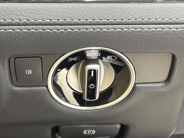 ＳＬ ＳＬ４００　ロールカーテン付パノラミックバリオルーフ　レーダーセーフティパッケージ　クリアランスソナー　ナッパ革シート　前席パワーシート　前席シートヒーター　前席シートベンチレーション　アダプティブハイビーム（51枚目）