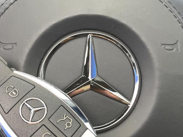 ＳＬ ＳＬ４００　ロールカーテン付パノラミックバリオルーフ　レーダーセーフティパッケージ　クリアランスソナー　ナッパ革シート　前席パワーシート　前席シートヒーター　前席シートベンチレーション　アダプティブハイビーム（53枚目）