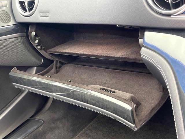 ＳＬ ＳＬ４００　ロールカーテン付パノラミックバリオルーフ　レーダーセーフティパッケージ　クリアランスソナー　ナッパ革シート　前席パワーシート　前席シートヒーター　前席シートベンチレーション　アダプティブハイビーム（63枚目）