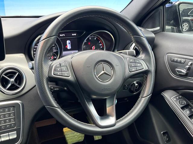 ＧＬＡクラス ＧＬＡ２２０　４マチック　後期モデル　レザーエクスクルーシブパッケージ　レーダーセーフティパッケージ　クリアランスソナー　前席シートヒーター　前席パワーシート　アダプティブハイビームアシストプラス　ＬＥＤヘッドランプ　禁煙車（11枚目）