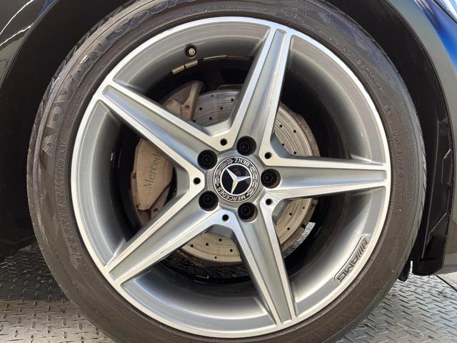 Ｃクラス Ｃ２００アバンギャルド　ＡＭＧライン　レザーエクスクルーシブパッケージ　レーダーセーフティパッケージ　ベーシックパッケージ　クリアランスソナー　アダプティブハイビームアシストプラス　マルチビームＬＥＤヘッドランプ　純正ナビ　バックカメラ（36枚目）