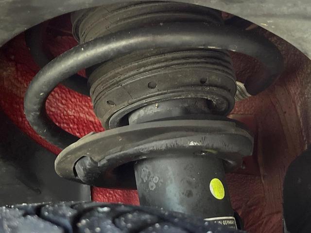 MINI ジョンクーパーワークス パノラマサンルーフ ハーマンカードンサウンドシステム クルーズコントロール オートライト LEDヘッドランプ 純正18インチAW デュアルオートエアコン 純正ナビ Bluetooth接続 禁煙車(36枚目)