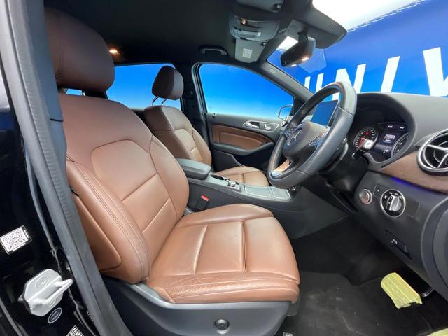 Ｂクラス Ｂ１８０　後期モデル　レザーエクスクルーシブパッケージ　ベーシックパッケージプラス　レーダーセーフティパッケージ　オートマチックハイビーム　ＬＥＤヘッドランプ　純正ナビ　バックカメラ　フルセグＴＶ　禁煙車（9枚目）