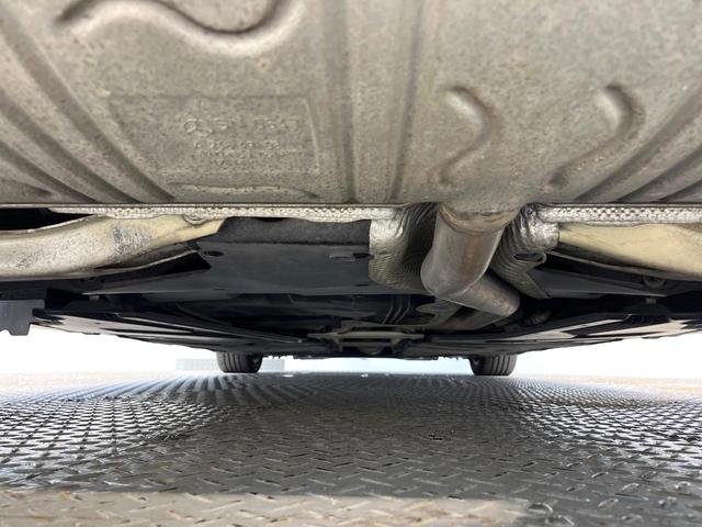 Ｂクラス Ｂ１８０　後期モデル　レザーエクスクルーシブパッケージ　ベーシックパッケージプラス　レーダーセーフティパッケージ　オートマチックハイビーム　ＬＥＤヘッドランプ　純正ナビ　バックカメラ　フルセグＴＶ　禁煙車（22枚目）