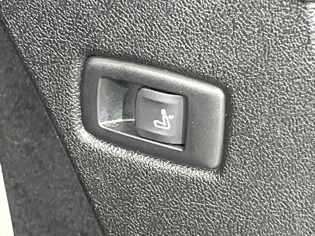 ５シリーズ ５２３ｄツーリング　Ｍスポーツ　ハイラインパッケージ　イノベーションパッケージ　アダプティブクルーズコントロール　レーンアシスト　衝突被害軽減システム　アダプティブハイビームアシスト　ＬＥＤヘッドランプ　全方位カメラ　前席パワーシート　電動リアゲート（51枚目）