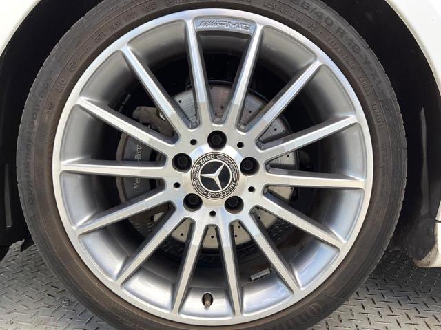 ＣＬＡクラス シューティングブレーク ＣＬＡ１８０　シューティングブレーク　ＡＭＧスタイル　後期モデル　ＡＭＧプレミアムパッケージ　レーダーセーフティパッケージ　オートマチックハイビーム　ＬＥＤヘッドランプ　前席パワーシート　前席シートヒーター　純正ナビ　バックカメラ　電動リアゲート　禁煙車（41枚目）