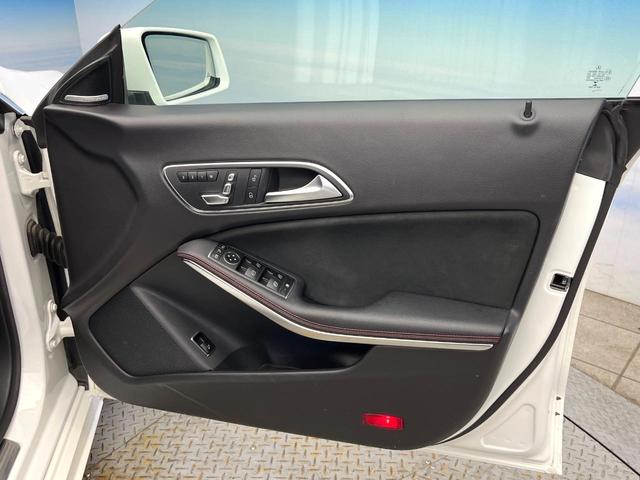 ＣＬＡクラス シューティングブレーク ＣＬＡ１８０　シューティングブレーク　ＡＭＧスタイル　後期モデル　ＡＭＧプレミアムパッケージ　レーダーセーフティパッケージ　オートマチックハイビーム　ＬＥＤヘッドランプ　前席パワーシート　前席シートヒーター　純正ナビ　バックカメラ　電動リアゲート　禁煙車（45枚目）