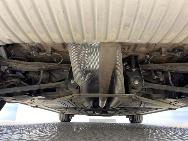 ＭＩＮＩ クーパーＳＤ　クラブマン　ペッパーＰＫＧ　リアビューカメラ／パークディスタンスコントロール　純正ナビ　プライバシーガラス　ＬＥＤヘッドランプ　ツインマフラー　デュアルオートエアコン　ＥＴＣ内蔵ルームミラー　スマートキー　禁煙車（42枚目）