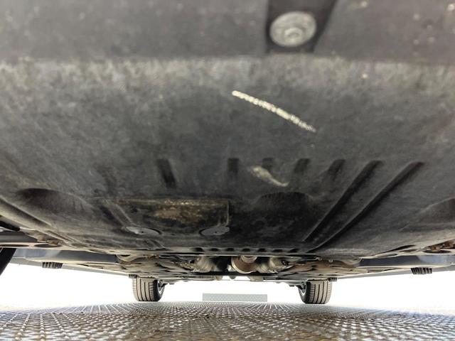 ＭＩＮＩ クーパーＳＤ　クラブマン　ペッパーＰＫＧ　リアビューカメラ／パークディスタンスコントロール　純正ナビ　プライバシーガラス　ＬＥＤヘッドランプ　ツインマフラー　デュアルオートエアコン　ＥＴＣ内蔵ルームミラー　スマートキー　禁煙車（45枚目）