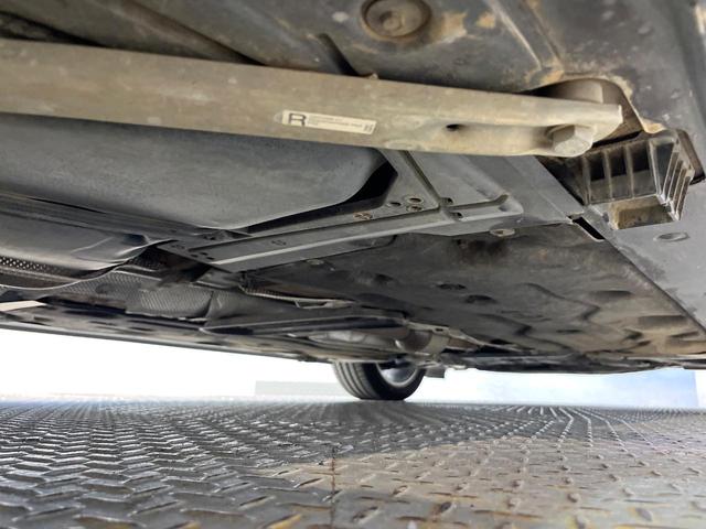 ＭＩＮＩ クーパーＳＤ　クラブマン　ペッパーＰＫＧ　リアビューカメラ／パークディスタンスコントロール　純正ナビ　プライバシーガラス　ＬＥＤヘッドランプ　ツインマフラー　デュアルオートエアコン　ＥＴＣ内蔵ルームミラー　スマートキー　禁煙車（48枚目）