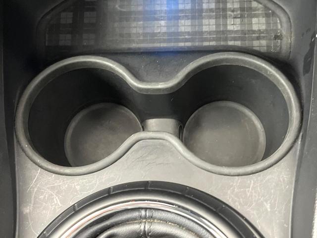 ＭＩＮＩ クーパーＳＤ　クラブマン　ペッパーＰＫＧ　リアビューカメラ／パークディスタンスコントロール　純正ナビ　プライバシーガラス　ＬＥＤヘッドランプ　ツインマフラー　デュアルオートエアコン　ＥＴＣ内蔵ルームミラー　スマートキー　禁煙車（59枚目）