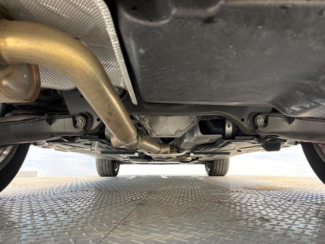 ＧＬＣ ＧＬＣ２２０ｄ　４マチックスポーツ　全周囲カメラ　ヘッドアップディスプレイ　ハーフレザーシート　前席シートヒーター　メモリー付きパワーシート　パワーバックドア　純正１９インチＡＷ　スポーツサスペンション　レーダーセーフティＰＫＧ　禁煙車（35枚目）