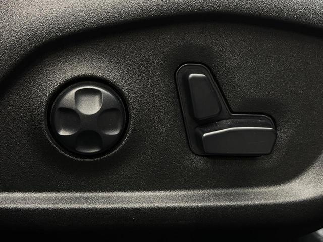 ジープ・レネゲード リミテッド 後期モデル APPLECARPLAY 革シート ステアリングヒーター アダプティブクルーズコントロール ブラインドスポットモニター 純正ナビ バックカメラLEDヘッドランプ 地デジTV 禁煙車(7枚目)