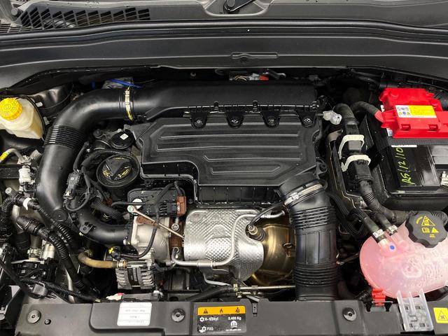 ジープ・レネゲード リミテッド 後期モデル APPLECARPLAY 革シート ステアリングヒーター アダプティブクルーズコントロール ブラインドスポットモニター 純正ナビ バックカメラLEDヘッドランプ 地デジTV 禁煙車(19枚目)