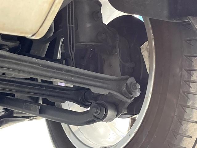 ジープ・レネゲード リミテッド 後期モデル APPLECARPLAY 革シート ステアリングヒーター アダプティブクルーズコントロール ブラインドスポットモニター 純正ナビ バックカメラLEDヘッドランプ 地デジTV 禁煙車(43枚目)