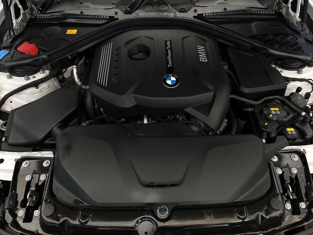 4シリーズ 420iグランクーペ スタイルマイスター 後期モデル 67台限定特別仕様車 レッド革シート 電動リアゲート 前席シートヒーター 前席パワーシート 純正19インチアルミホイール パドルシフト レーダークルーズコントロール 地デジTV 禁煙車(20枚目)