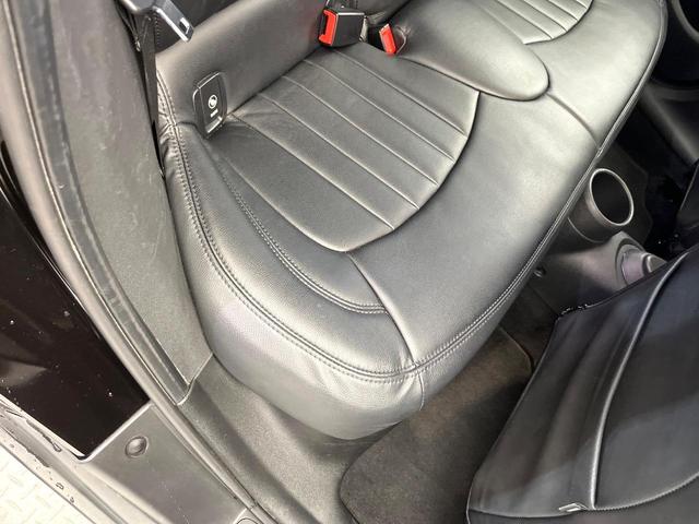 ＭＩＮＩ クーパーＤ　ワンオーナー　ペッパーＰＫＧ　カメラ／パーキングアシストＰＫＧ　ＬＥＤヘッドランプ／ユニオンジャックデザインＬＥＤリアランプ　純正ナビ　デュアルオートエアコン　スマートキー　禁煙車（43枚目）