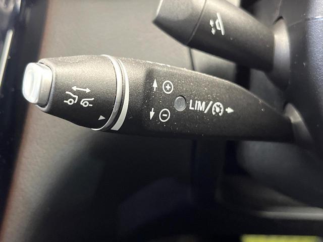 ＧＬＣ ＧＬＣ２２０ｄ　４マチックスポーツ　全周囲カメラ　ハーフレザーシート　全席シートヒーター　ヘッドアップディスプレイ　電動リアゲート　スポーツサスペンション　純正１９インチＡＷ　レーダーセーフティＰＫＧ　メモリー付きパワーシート　禁煙車（5枚目）