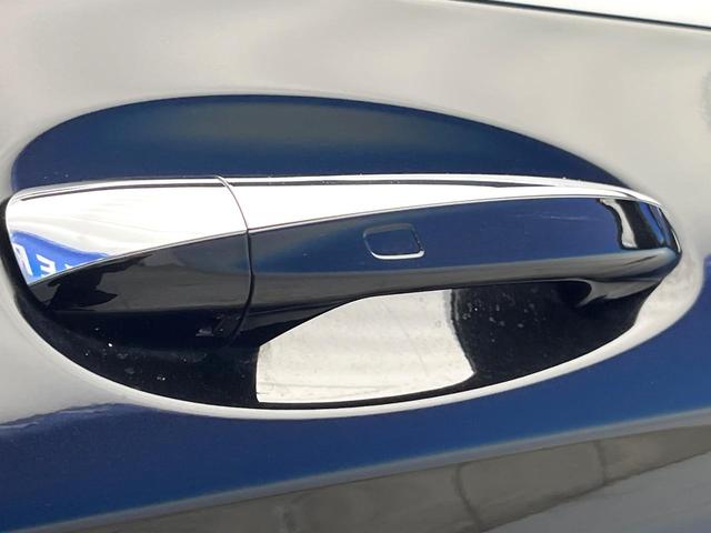 ＧＬＣ ＧＬＣ２２０ｄ　４マチックスポーツ　全周囲カメラ　ハーフレザーシート　全席シートヒーター　ヘッドアップディスプレイ　電動リアゲート　スポーツサスペンション　純正１９インチＡＷ　レーダーセーフティＰＫＧ　メモリー付きパワーシート　禁煙車（25枚目）