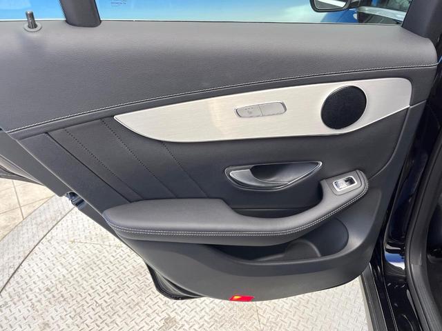 ＧＬＣ ＧＬＣ２２０ｄ　４マチックスポーツ　全周囲カメラ　ハーフレザーシート　全席シートヒーター　ヘッドアップディスプレイ　電動リアゲート　スポーツサスペンション　純正１９インチＡＷ　レーダーセーフティＰＫＧ　メモリー付きパワーシート　禁煙車（37枚目）