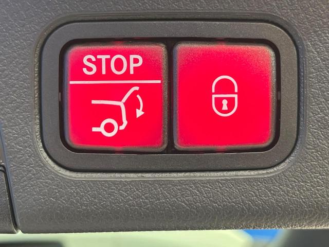 Ｂクラス Ｂ１８０　ＡＭＧライン　レーダーセーフティＰＫＧ　ナビゲーションＰＫＧ　アドバンスドＰＫＧ　ワンオーナー　ＡＰＰＬＥＣＡＲＰＬＡＹ　全周囲カメラ　半革シート　フットトランクオープナー　アンビエントライト　ハイビームアシスト（6枚目）