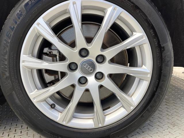 A4アバント 2.0TFSIクワトロ マトリクスLEDヘッドランプPKG ラグジュアリーPKG バーチャルコックピッド BangOlufsen3Dサウンドシステム 革シート 4ゾーンオートエアコン 電動リアゲート ハイビームアシスト 禁煙(33枚目)