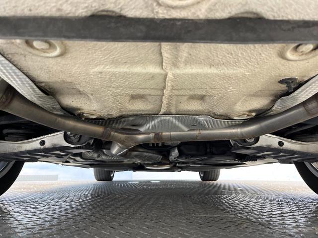 A4アバント 2.0TFSIクワトロ マトリクスLEDヘッドランプPKG ラグジュアリーPKG バーチャルコックピッド BangOlufsen3Dサウンドシステム 革シート 4ゾーンオートエアコン 電動リアゲート ハイビームアシスト 禁煙(44枚目)