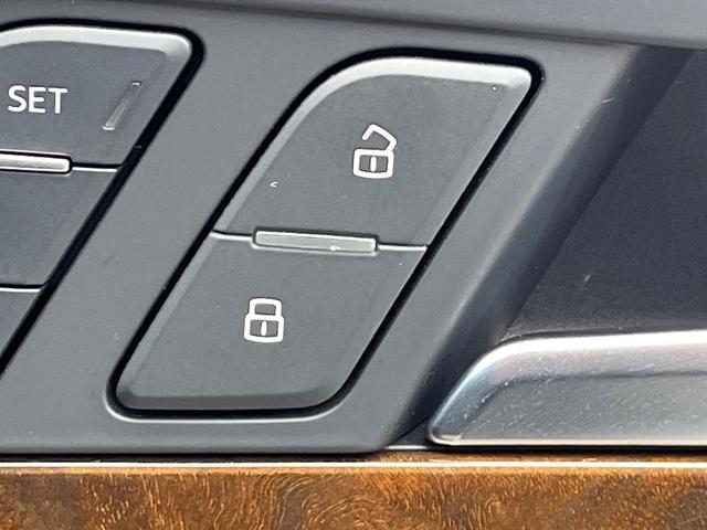 A4アバント 2.0TFSIクワトロ マトリクスLEDヘッドランプPKG ラグジュアリーPKG バーチャルコックピッド BangOlufsen3Dサウンドシステム 革シート 4ゾーンオートエアコン 電動リアゲート ハイビームアシスト 禁煙(49枚目)