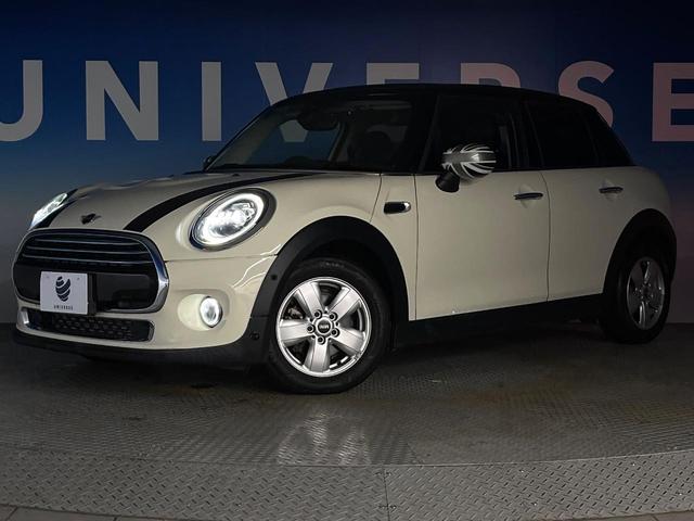 ＭＩＮＩ クーパーＤ　５ドア　ペッパーＰＫＧ　カメラ／パーキングアシストＰＫＧ　ＬＥＤヘッドランプ／ユニオンジャックデザインＬＥＤリアコンビネーションランプ　純正ナビ　デュアルオートエアコン　ＥＴＣ車載器　スマートキー（13枚目）