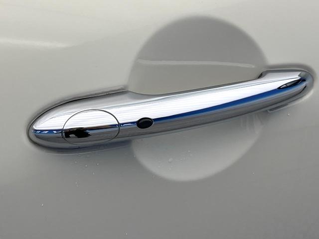 ＭＩＮＩ クーパーＤ　５ドア　ペッパーＰＫＧ　カメラ／パーキングアシストＰＫＧ　ＬＥＤヘッドランプ／ユニオンジャックデザインＬＥＤリアコンビネーションランプ　純正ナビ　デュアルオートエアコン　ＥＴＣ車載器　スマートキー（25枚目）