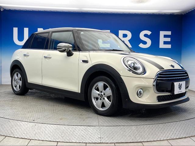 ＭＩＮＩ クーパーＤ　５ドア　ペッパーＰＫＧ　カメラ／パーキングアシストＰＫＧ　ＬＥＤヘッドランプ／ユニオンジャックデザインＬＥＤリアコンビネーションランプ　純正ナビ　デュアルオートエアコン　ＥＴＣ車載器　スマートキー（29枚目）