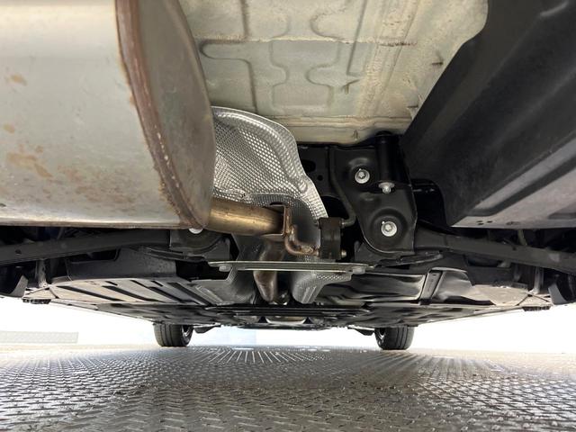 ＭＩＮＩ クーパーＤ　５ドア　ペッパーＰＫＧ　カメラ／パーキングアシストＰＫＧ　ＬＥＤヘッドランプ／ユニオンジャックデザインＬＥＤリアコンビネーションランプ　純正ナビ　デュアルオートエアコン　ＥＴＣ車載器　スマートキー（42枚目）