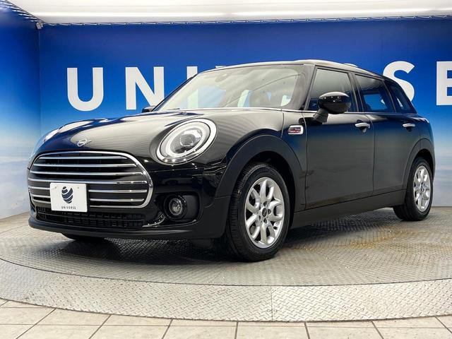 ＭＩＮＩ クラブマン　バッキンガム　後期モデル　カメラＰＫＧ　アクティブクルーズコントロール　純正ナビ　ＬＥＤヘッドランプ　ユニオンジャックデザインＬＥＤリアコンビネーションランプ　スマートキー　ＥＴＣ車載器　禁煙車（18枚目）