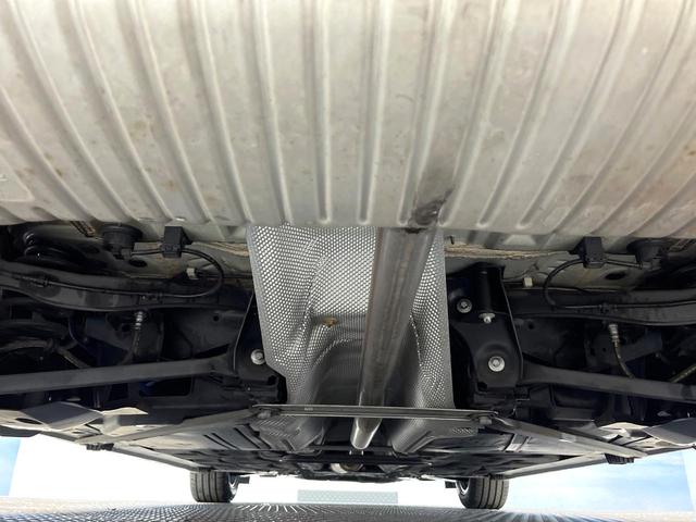 ＭＩＮＩ クラブマン　バッキンガム　後期モデル　カメラＰＫＧ　アクティブクルーズコントロール　純正ナビ　ＬＥＤヘッドランプ　ユニオンジャックデザインＬＥＤリアコンビネーションランプ　スマートキー　ＥＴＣ車載器　禁煙車（37枚目）