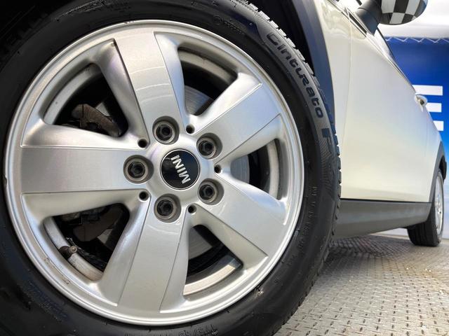 MINI クーパーD 3ドア ペッパーPKG ナビゲーションPKG LEDヘッドランプ/LEDフロントフォグランプ デュアルオートエアコン プライバシーガラス スマートキー Bluetooth 禁煙車(15枚目)