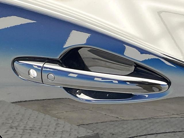 アバルト124 スパイダー ベースグレード 6MT 「ABARTH」ロゴ入革/アルカンターラコンビシート クルーズコントロール クリアランスソナー オートエアコン 純正17インチアルミ バックカメラ スマートキー ETC メモリーナビ 禁煙車(36枚目)