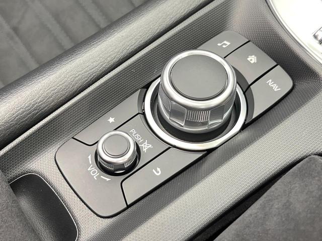 アバルト124 スパイダー ベースグレード 6MT 「ABARTH」ロゴ入革/アルカンターラコンビシート クルーズコントロール クリアランスソナー オートエアコン 純正17インチアルミ バックカメラ スマートキー ETC メモリーナビ 禁煙車(53枚目)