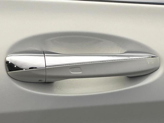 Cクラス C220d ローレウスエディション レーダーセーフティパッケージ クリアランスソナー アダプティブハイビームアシストプラス LEDヘッドランプ 黒革シート 前席シートヒーター 前席パワーシート 純正ナビ バックカメラ フルセグTV(36枚目)