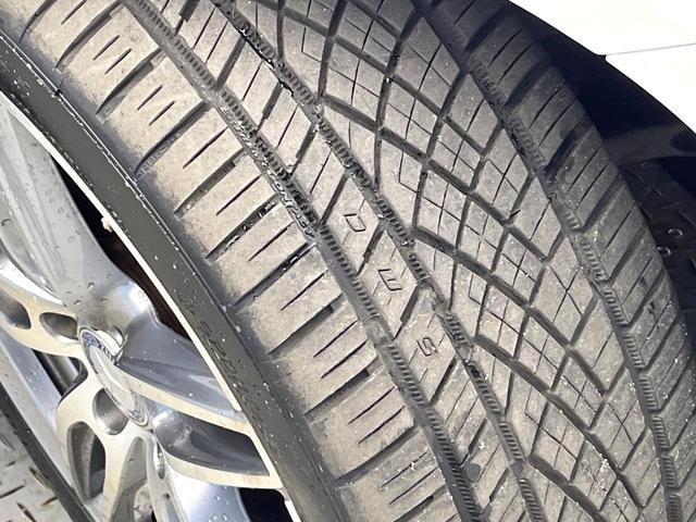 Ｅクラス Ｅ２２０ｄ　アバンギャルド　スポーツ　レーダーセーフティパッケージ　アダプティブハイビームアシストプラス　マルチビームＬＥＤヘッドランプ　前席パワーシート　前席シートヒーター　純正ナビ　全方位カメラ　純正１９インチＡＷ　禁煙車　ＥＴＣ（29枚目）