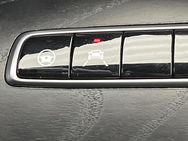 Ｅクラス Ｅ２２０ｄ　アバンギャルド　スポーツ　レーダーセーフティパッケージ　アダプティブハイビームアシストプラス　マルチビームＬＥＤヘッドランプ　前席パワーシート　前席シートヒーター　純正ナビ　全方位カメラ　純正１９インチＡＷ　禁煙車　ＥＴＣ（54枚目）