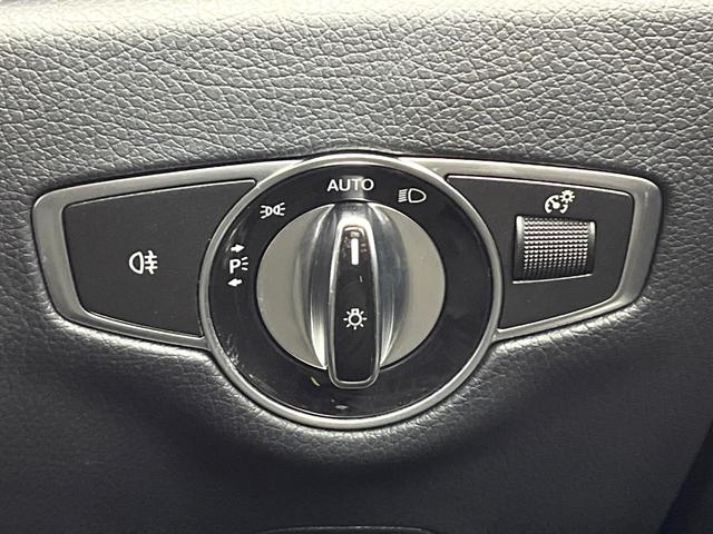 Ｅクラス Ｅ２２０ｄ　アバンギャルド　スポーツ　レーダーセーフティパッケージ　アダプティブハイビームアシストプラス　マルチビームＬＥＤヘッドランプ　前席パワーシート　前席シートヒーター　純正ナビ　全方位カメラ　純正１９インチＡＷ　禁煙車　ＥＴＣ（56枚目）