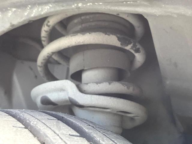 ジープ・コンパス リミテッド 後期モデル 全周囲カメラ ハンズフリーパワーバックドア 革シート 前席シートヒーター 前席パワーシート アダプティブクルーズコントロール オートブレーキホールド オートハイビーム 純正ナビ 禁煙車(24枚目)