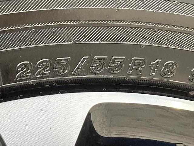 ジープ・コンパス リミテッド 後期モデル 全周囲カメラ ハンズフリーパワーバックドア 革シート 前席シートヒーター 前席パワーシート アダプティブクルーズコントロール オートブレーキホールド オートハイビーム 純正ナビ 禁煙車(29枚目)