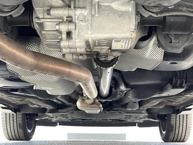 ジープ・コンパス リミテッド 後期モデル 全周囲カメラ ハンズフリーパワーバックドア 革シート 前席シートヒーター 前席パワーシート アダプティブクルーズコントロール オートブレーキホールド オートハイビーム 純正ナビ 禁煙車(35枚目)