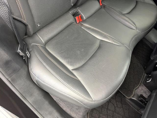 ジープ・コンパス リミテッド 後期モデル 全周囲カメラ ハンズフリーパワーバックドア 革シート 前席シートヒーター 前席パワーシート アダプティブクルーズコントロール オートブレーキホールド オートハイビーム 純正ナビ 禁煙車(44枚目)