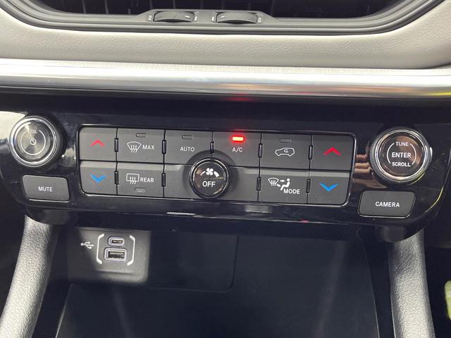 ジープ・コンパス リミテッド 後期モデル 全周囲カメラ ハンズフリーパワーバックドア 革シート 前席シートヒーター 前席パワーシート アダプティブクルーズコントロール オートブレーキホールド オートハイビーム 純正ナビ 禁煙車(63枚目)